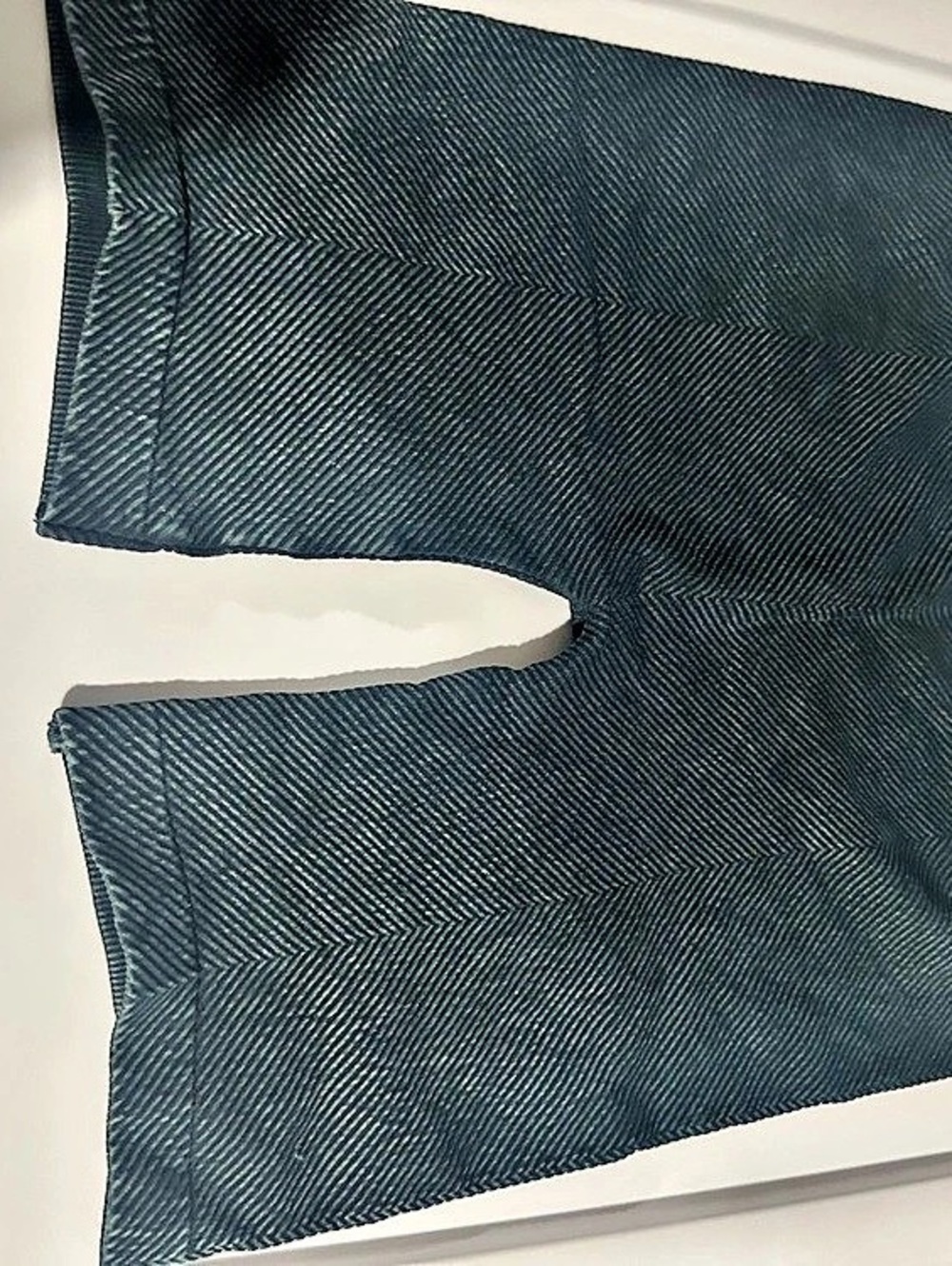 Blue ribbed biker shorts